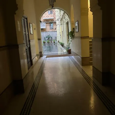 Angelo Poliziano Destra Apartment
