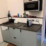Angelo Poliziano Destra * Rzym